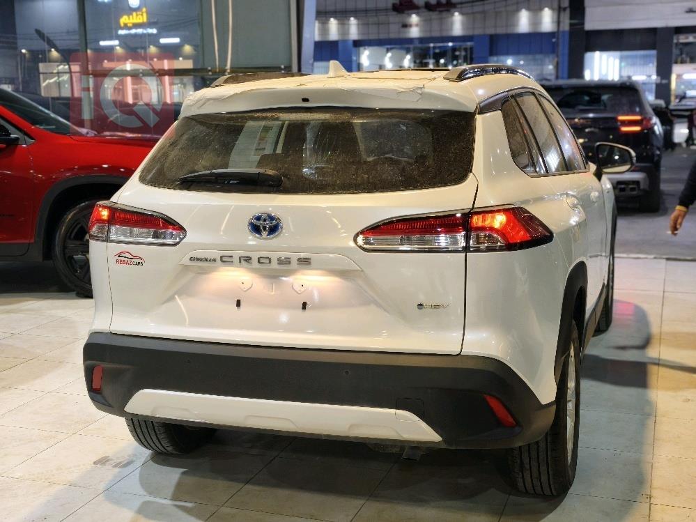 تۆیۆتا کۆرۆلا کرۆس